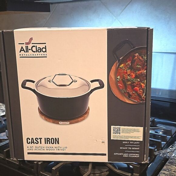 All-Clad Cast Iron 6QT Sutch Oven w/Lid & Acacia Wood Trivet - Picture 5 of 6